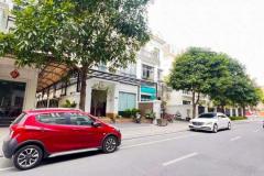 Bán biệt thự Vinhome riverside Nguyệt Quế Long Biên xây thô 4 tầng 176m mặt tiền: 9m 42