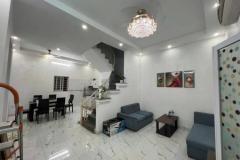 Cho thuê nhà riêng ngõ Bạch Mai, quận Hai Bà Trưng 40m x 3T giá 11.5 triệu, 3 ngủ, 2vs
