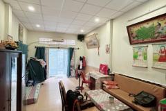 N284- Nhà Bán Quận 3 , Trần Quang Diệu ,  60M2 ,  ngang đẹp 4.3m2 , xây bê tông cốt