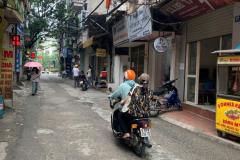 cho thuê MBKD Đường Láng, ô tô tránh, sạch sẽ trừ hàng ăn, 7 Triệu