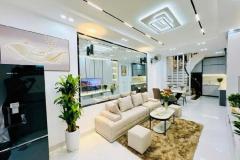 HIẾM PHỐ VŨ TRỌNG PHỤNG Ở VIP, NGÕ THOÁNG BA BƯỚC RA PHỐ CHỈ 7.1 TỶ.