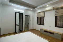 Chính chủ bán nhà Vạn Phúc 30m 5T, mặt tiền rộng, gần ô tô, để lại nội thất 300 triệu