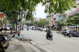 Mặt phố Thọ Lão 17m/35m/50m, tập thể tầng1, mặt tiền 8m, 4.5 tỷ Hai Bà Trưng.