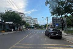 Đất Cạnh Siêu Thị GO- Đường ô tô tránh nhau- Giá Tốt nhất khu vực- Kinh Doanh tốt