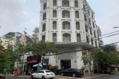 bán Khách sạn kinh doanh tốt góc 42 và 85 Phường Tân Quy Quận 7. hầm 5 tầng