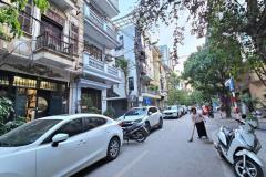 Bán Mặt Phố Bạch Mai 80m2, Mặt tiền Rộng - Kinh Doanh, Vỉa hè đá bóng. Giá Chỉ hơn 25 tỷ