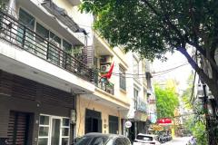 Bán nhà phố Quần Ngựa Ba Đình, ô tô, 60m - 5 tầng chỉ nhỉnh 23 tỷ