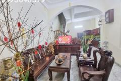 Bán nhà Tôn Thất Tùng 60m hai thoáng sân vườn giá tốt