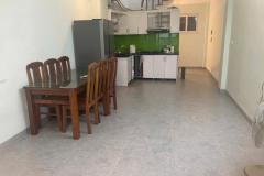 Cho thuê nhà nguyên căn ngõ 24 Kim Đồng, 6 tầng x 35m2, 3 ngủ, 15.5 tr, ô tô lùi cửa