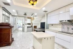 Bán nhà mặt tiền 4 Tầng, 106m2 (4.4x24) Âu Dương Lân, Quận 8, Sổ Hồng hoàn công, 18.5 tỷ