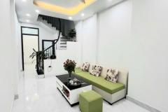 Bán Nhanh Nhà Tân Mai Ô Tô Đỗ Cửa 45m 2 Tầng 3 Ngủ 4.28 Tỷ Sổ Đỏ