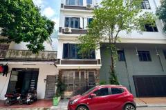 HÀNG XÓM TIMES CITY  Phố Minh Khai 58m 5 Tầng - Thang máy - Ớ Sướng . DT Ngon! Chỉ hơn