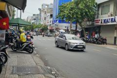 BÁN NHÀ MẶT TIỀN NGUYỄN ĐÌNH CHIỂU, Q3 – 24M² – 1 TRỆT 3 LẦU – CHỈ 13.5 TỶ (~562TR/M²)
