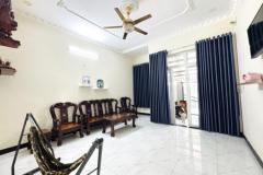 Ngộp Bán Gấp Mặt Tiền Nhà 2 Tầng – 122m² – Gần BV Thủ Đức – Đường Xe Tải – Giá Tốt Chỉ