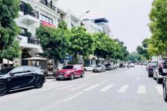 bán nhà Lâm Hạ- bệnh viện Tâm Anh, 90m x 4 tầng, mặt tiền 6m, phân lô, vỉa hè, ôtô tránh