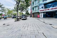 bán nhà lô góc Cổ Linh- tái định cư phố Trạm, 100m, mặt tiền 14m, vỉa hè, 3 ôtô tránh