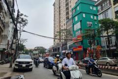 BÁN NHÀ - LẠC LONG QUÂN –OTO TRÁNH - KINH DOANH SẦM UẤT-GẦN HỒ TÂY  82M 5TẦNG 25.9TỶ