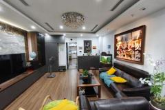 [Hiếm] bán nhà khu Liễu Giai ô tô qua cửa, 5 tầng ở ngay, 64m chỉ 19 tỷ