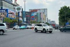 Bán nhà 4 tầng BTCT hẻm 8m Cộng Hòa ngang 5m 100m2 có gara sát bên ga T3 chỉ 23 tỷ.