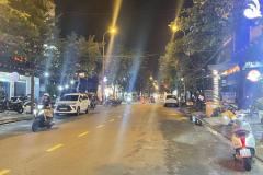 Bán nhà mặt tiền Khúc Hạo Sơn Trà 100m2, giá 10.7 tỷ, kinh doanh đỉnh, sổ hồng sẵn