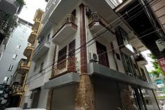 [Siêu phẩm] bán nhà Hoàng Quốc Việt lô góc 3 thoáng, ô tô, 7 tầng thang máy, chỉ 18 tỷ