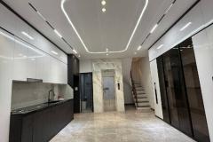 KHÚC THỪA DỤ DT 40M x7 TẦNG THANG MÁY 13,5 TỶ NGÕ BA GÁC,GẦN PHỐ,MẶT TIỀN 4,6M