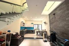 Siêu Phẩm 3 Tầng Đẹp lung linh Đường 14m, 85m2_4.5x19m Chỉ 12,3 Tỷ Khu VIP Bên Sông