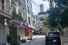 Bán nhà phố Vĩnh Phúc - Ba Đình - Ô tô ngủ trong nhà - 50m , 5 tầng , mt 4m - Giá vào