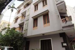 Siêu hiếm, bán nhà Kim Mã thang máy 6 tầng, ô tô đỗ cửa, giá 20 tỷ