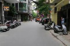 Bán nhà phân lô mặt ngõ đường Cầu Giấy dt 100m², mặt tiền 6,6m giá 308 triệu/m²