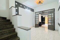 NHÀ ĐẸP DƯƠNG BÁ TRẠC – XE HƠI VÀO NHÀ – SÂN THƯỢNG RỘNG – 7,6 TỶ