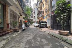 Siêu hiếm “lô góc đẹp”, bán nhà Linh Lang, ô tô vào nhà, 60m, 7 tầng, chỉ 24 tỷ