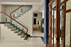 ♪ Nhà Kiệt Hoàng Thúc Trâm gần Tiểu La 79m2, ngang 7m, 2 tầng đúc, 3PN, 4..x tỷ nhỏ tí