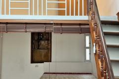 Cho thuê căn hộ tập thể Hàng Quạt 50m² tầng 2, ở gđ, 4 em nữ 7 Triệu