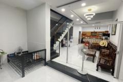 Bán nhà  Hiệp Bình Chánh, đường Số 9, Thủ Đức, TP HCM. DT 5x18m, 3 tầng, 3PN, SH, 8.7